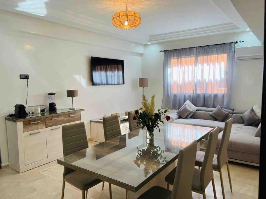 Apartment Design 3 Bedroom Hivernage Gueliz Marrakech K13 Marrakesh Bagian luar foto