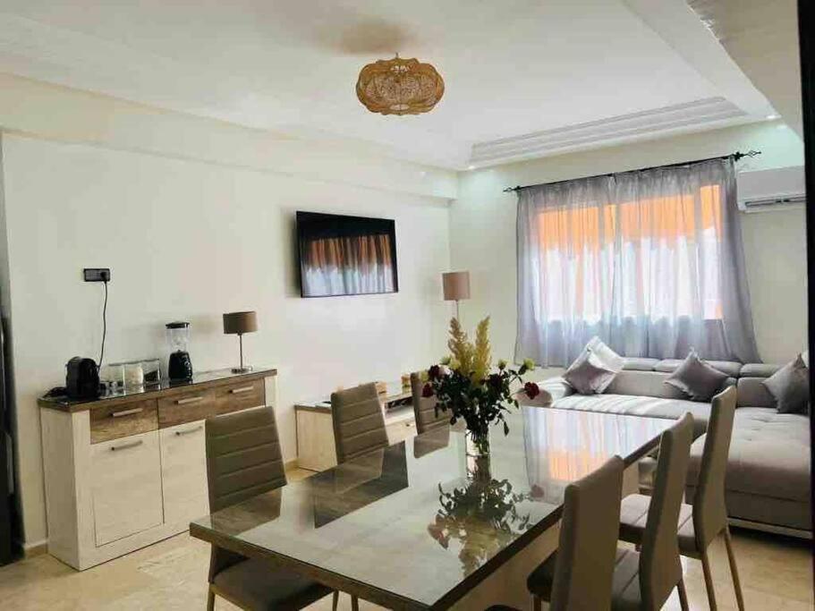 Apartment Design 3 Bedroom Hivernage Gueliz Marrakech K13 Marrakesh Bagian luar foto